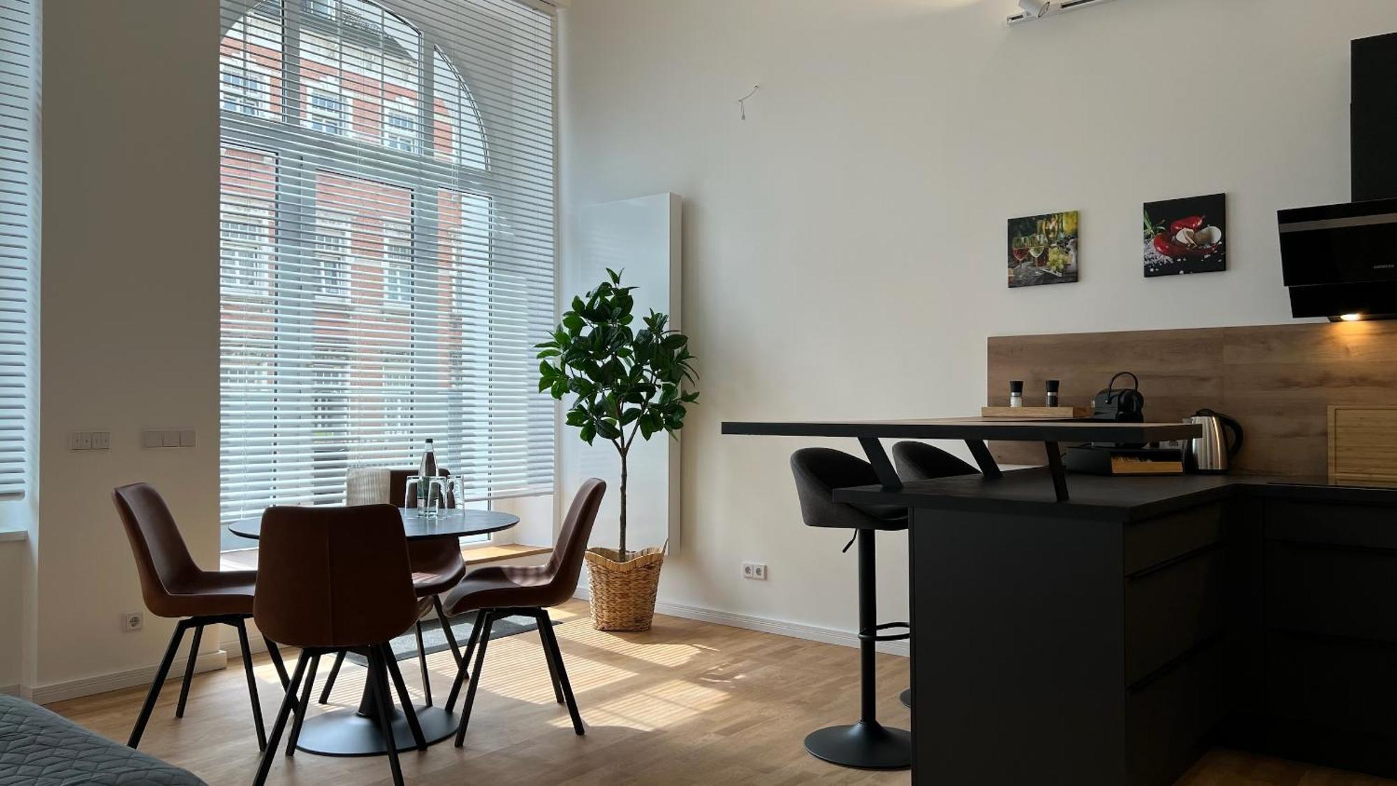Neu! City-Loft-Apartment Im Goethe Palais I 5P I Lift I Parkplatz I Zentrum I Helios Aue  Exterior foto